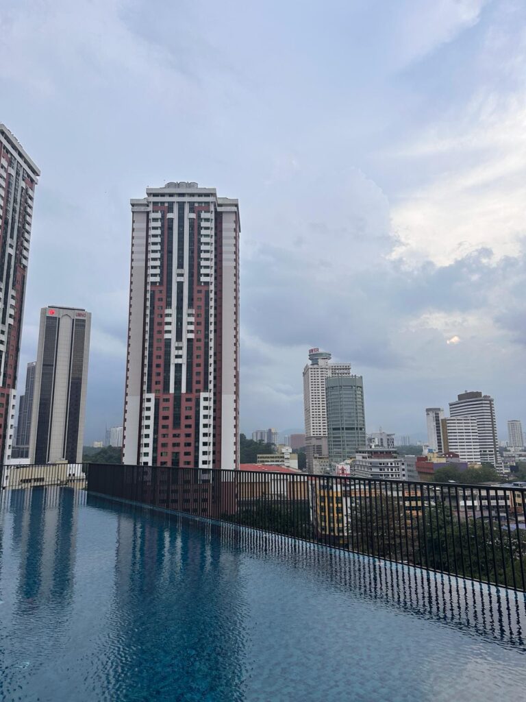 where to stay in  kuala lumpur